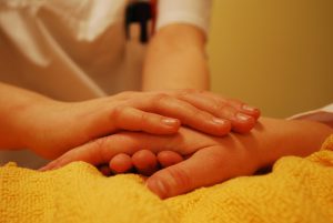 【聞くだけでわかる】介護保険申請からサービス利用までの流れ